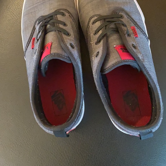 Youth Vans Sneakers - Picture 6 of 9